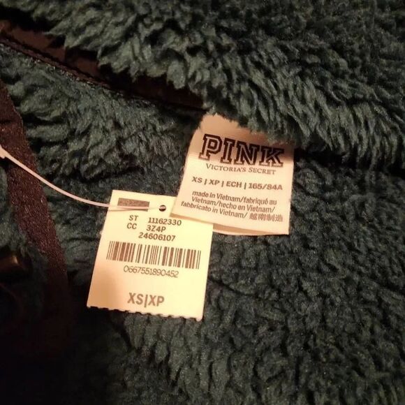 Pink Victoria's Secret Green Teddy Bear Fleece-Size XS - Picture 5 of 6